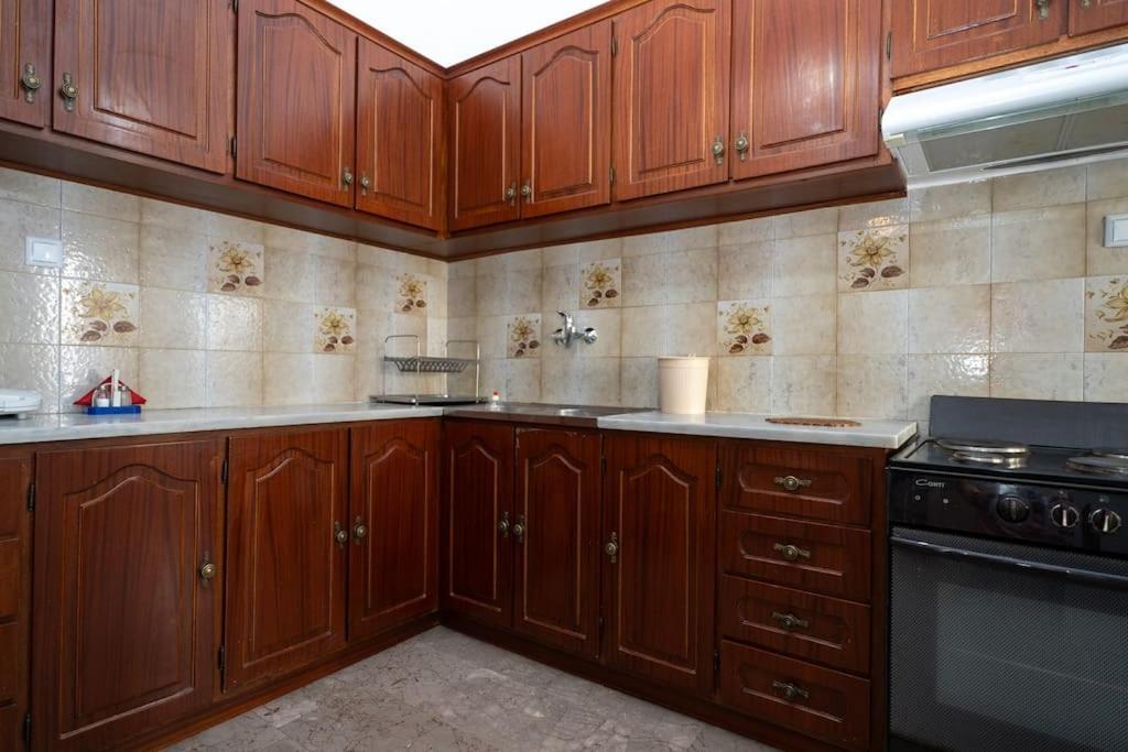 קאלאבאקה Theoni Central Apartment מראה חיצוני תמונה