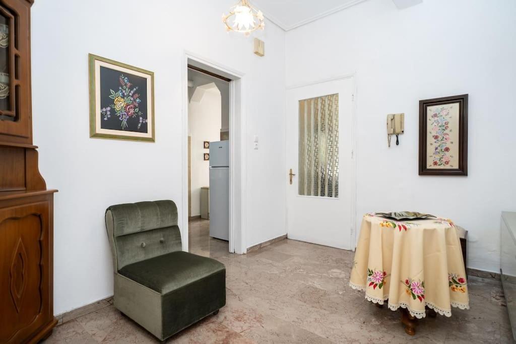 קאלאבאקה Theoni Central Apartment מראה חיצוני תמונה